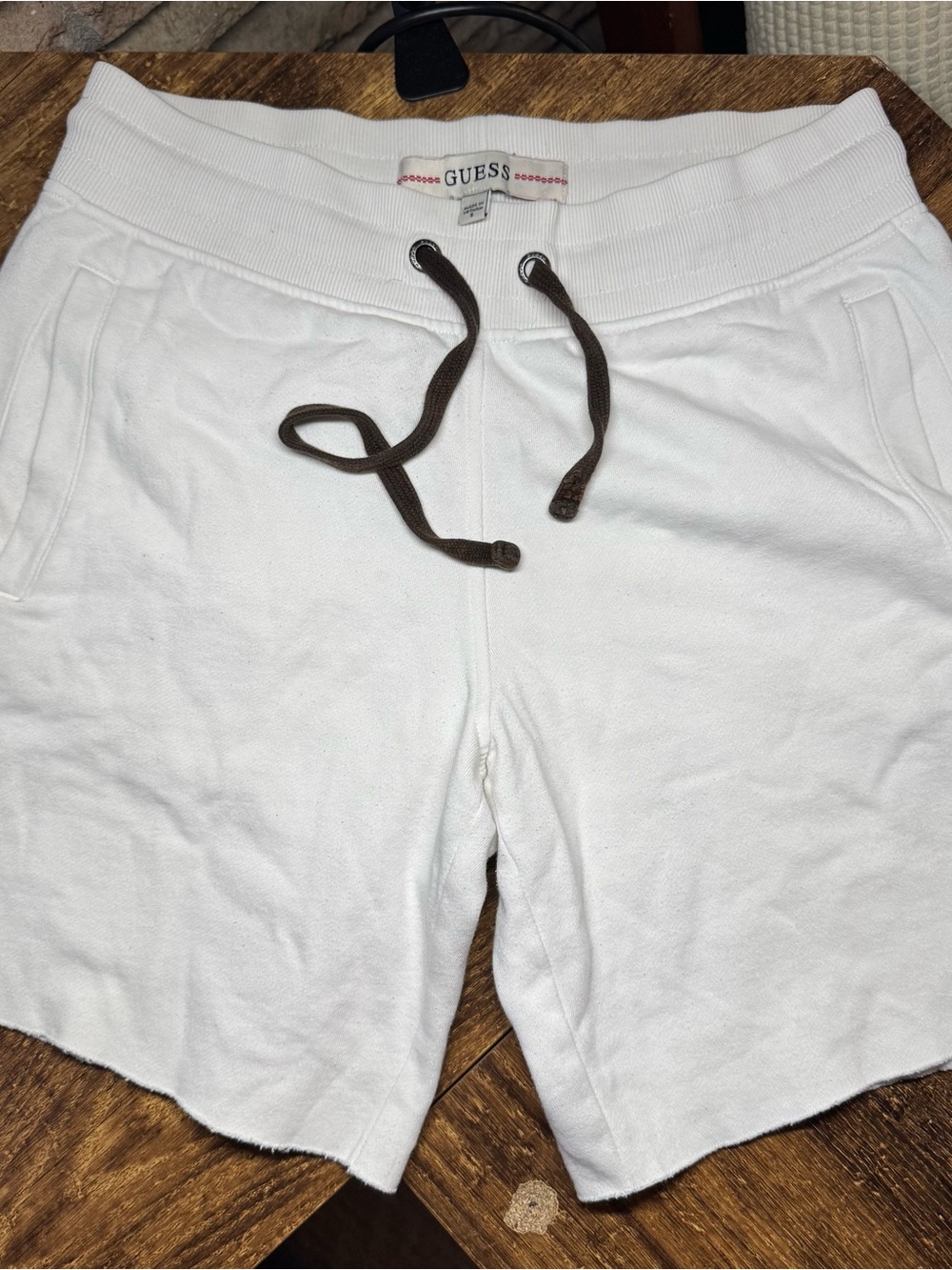 GUESS Men’s White Cotton Drawstring Shorts